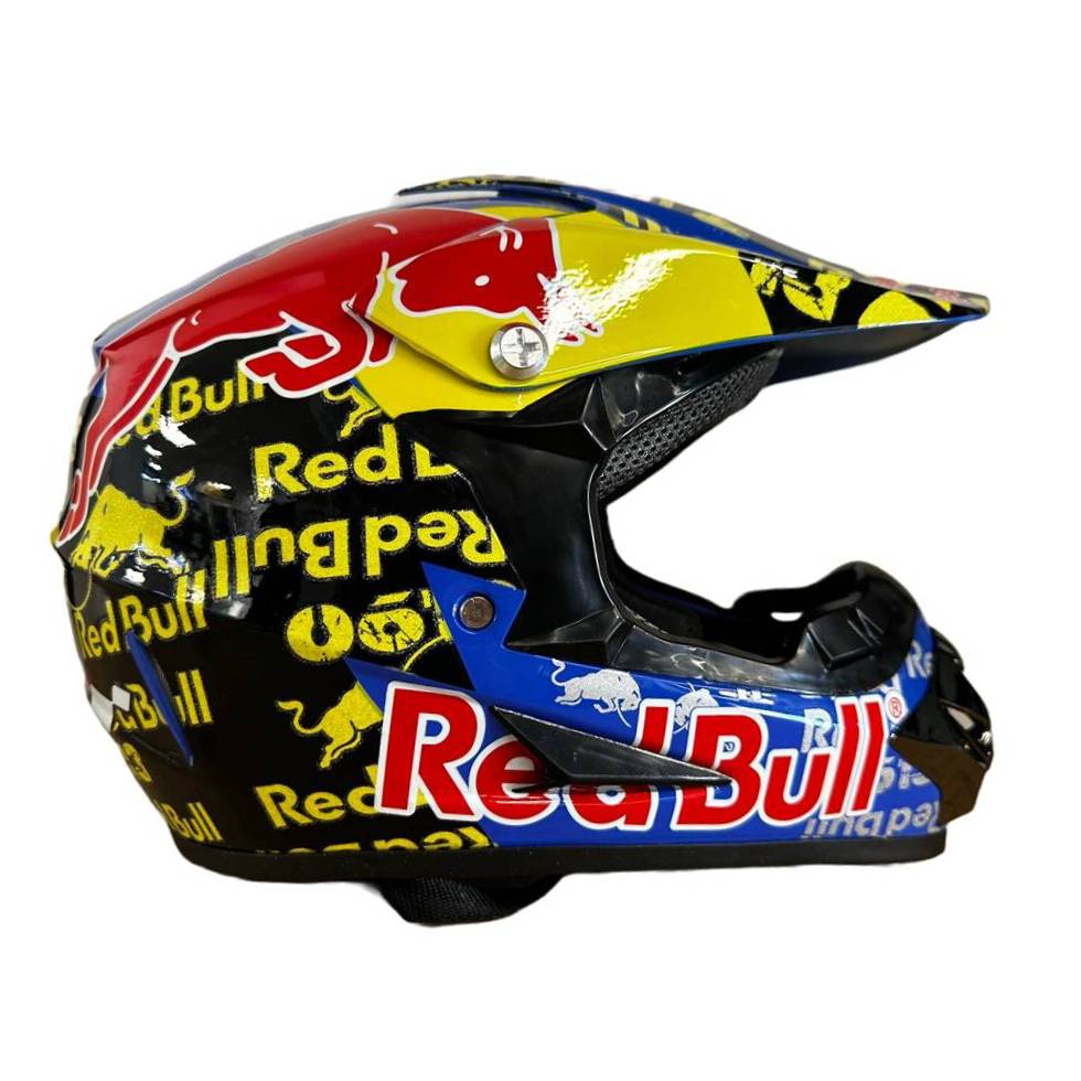 1.Kaciga Fullface Red Bull
